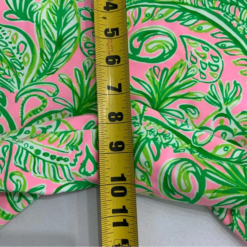 Lilly Pulitzer Shorts Women 2 Darci Knit Short Mandevilla Pineapple Scallop Hem